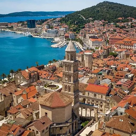 Pearl Of Split, With Terrace For 4 * Split